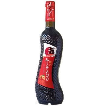 Вино Mikado Клубника ароматизированное красное 11% 0,7л 
