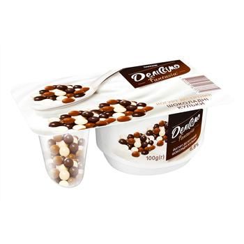 Йогурт Делиссимо Фантазия с шоколадными шариками 6,8% 100г 