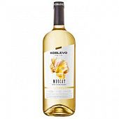 Вино Koblevo Muscat белое полусладкое 9-12% 1,5л